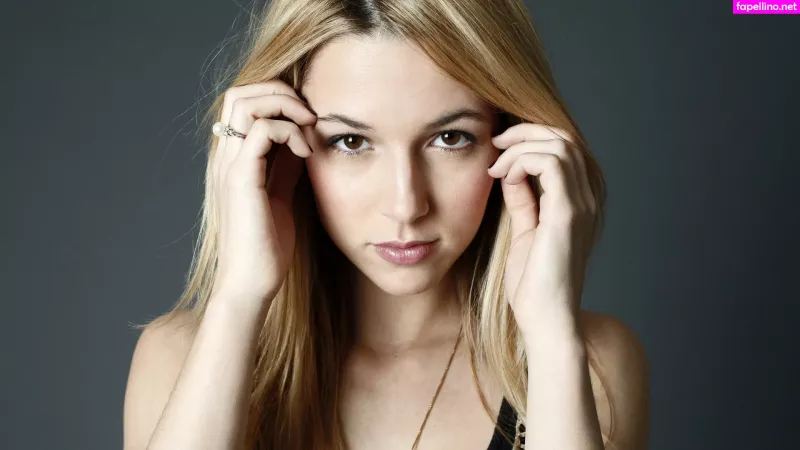 Alona Tal OnlyFans Thumbnail #fbOSKRZxSX