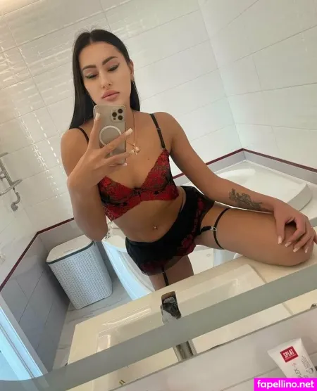Alonastadnykfree OnlyFans Thumbnail #GyRzBwVU9s