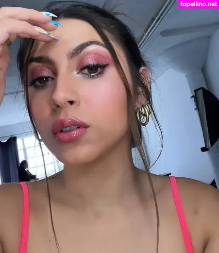 Alondra Delgado OnlyFans Thumbnail #YDgXuBbNtS