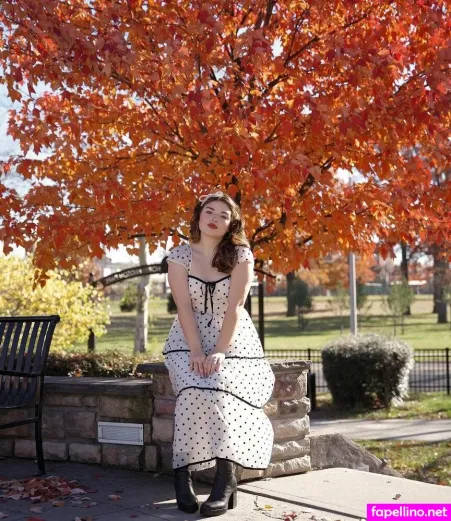 Alondra Larson OnlyFans Thumbnail #oEJUnWmXAb