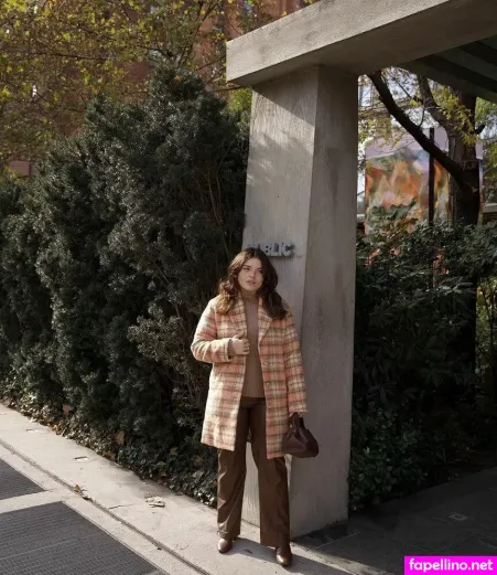 Alondra Larson OnlyFans Thumbnail #q0MFRa82qk