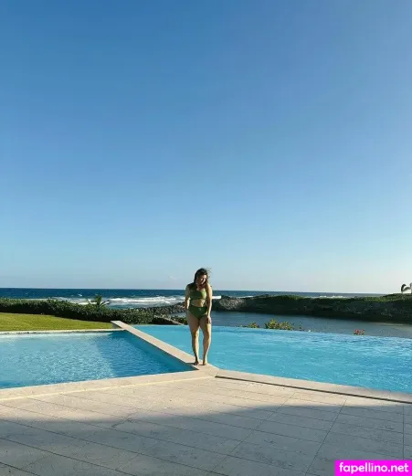 Alondra Larson OnlyFans Thumbnail #xvCUsGxqP4