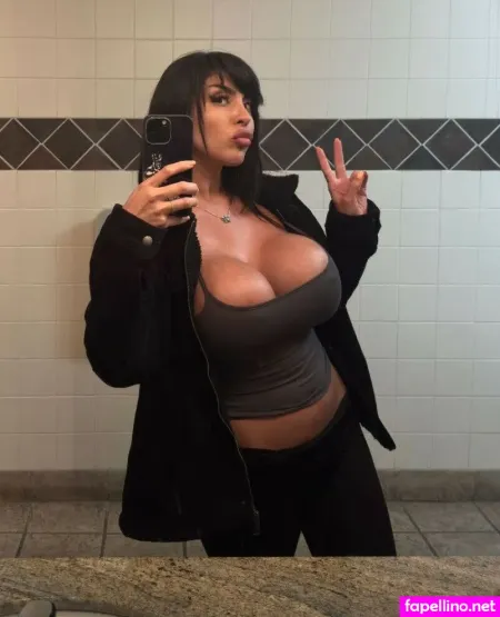 Alondra Roi OnlyFans Thumbnail #dVZ830XkpQ