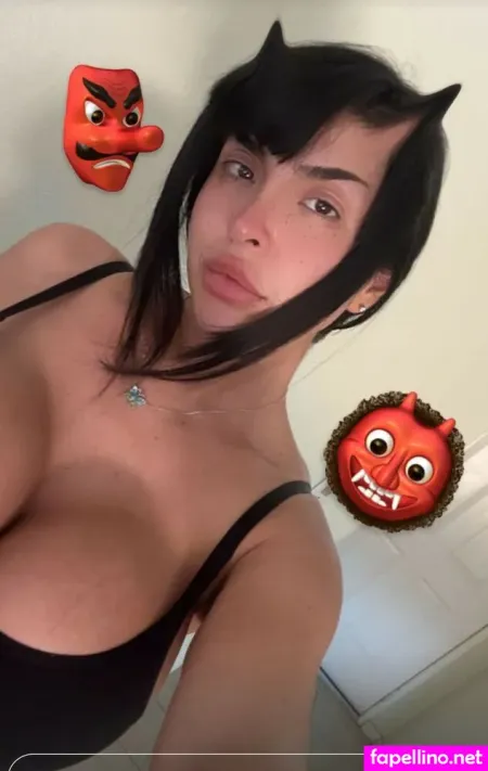Alondra Roi OnlyFans Thumbnail #nP3x2BHEni