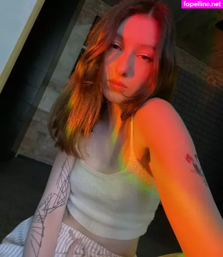 Aloona Larionova OnlyFans Thumbnail #DgGVAnkQqs