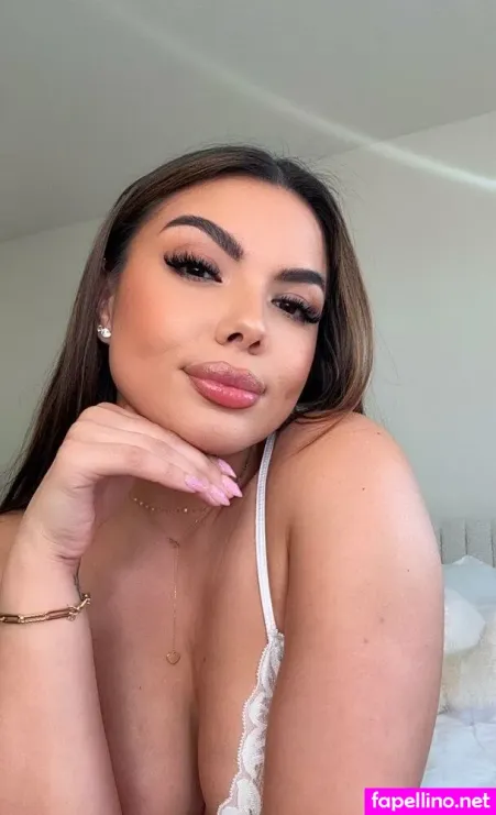 Alorarayne OnlyFans Thumbnail #jrAl4NiySE