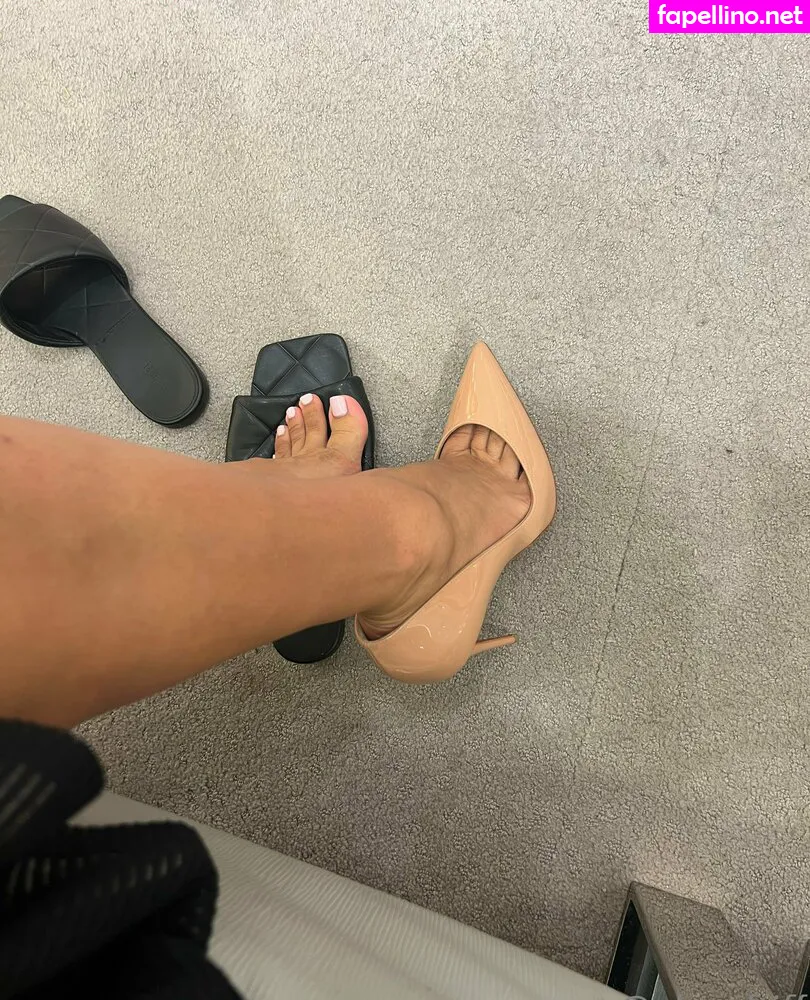 alittleoftiff, alotoftiff Nude Leaked OnlyFans Photo #5okk1Ad2QE