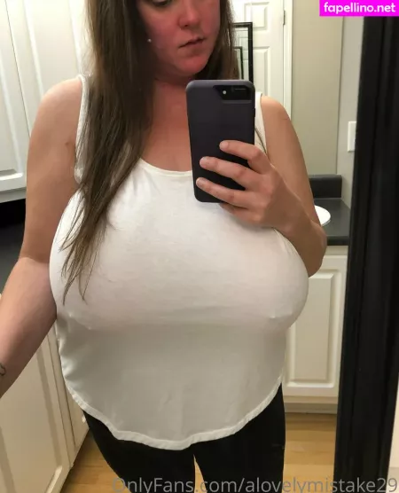 Alovelymistake29 OnlyFans Thumbnail #BE3z32xDRJ