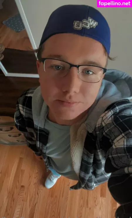 Alphacollegejock OnlyFans Thumbnail #WoUiFmVCow