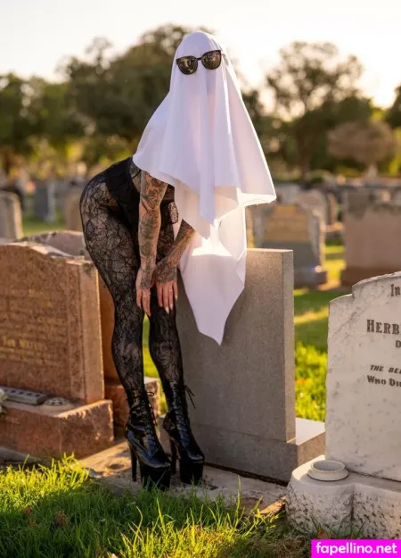 Alt Babe OnlyFans Thumbnail #UGcAwyHQne