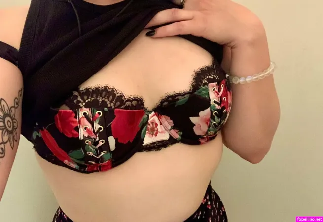 Altjuniperjune OnlyFans Thumbnail #3B3I02JkVm