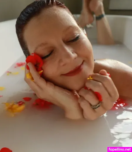 Aluna Nova OnlyFans Thumbnail #6oPzbOoL39