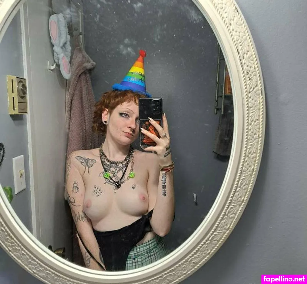 avaacarr, tr33ivy Nude Leaked OnlyFans Photo #p2wugw3jpv