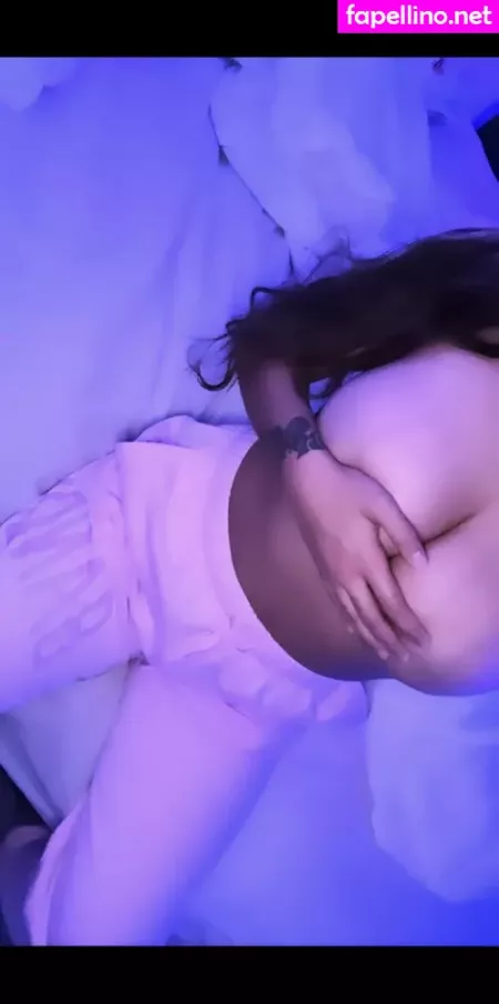 Alverahoney OnlyFans Thumbnail #fYoXfzyaSI