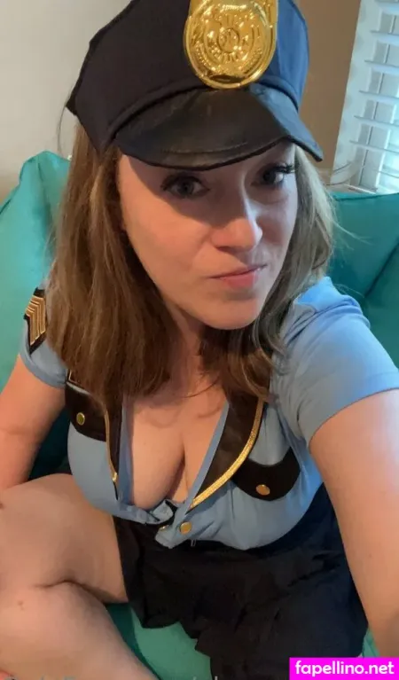 Alwayshisgoodgirlfree OnlyFans Thumbnail #NyOyUJE8ZI