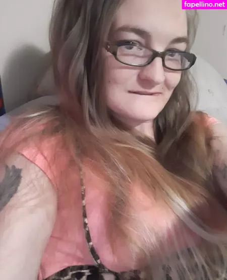 Alwaysnaughty32 OnlyFans Thumbnail #EbkwhzUyVb