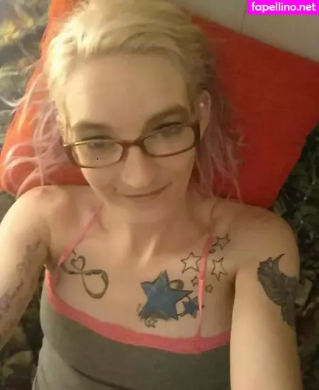 Alwaysnaughty32 OnlyFans Thumbnail #TApoDKGavL