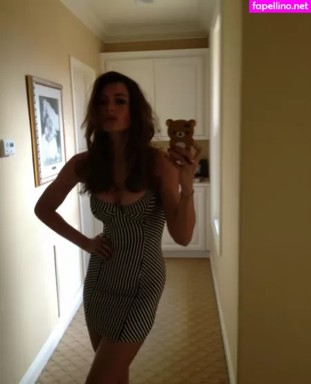 Aly Michalka OnlyFans Thumbnail #EnN2X17piU