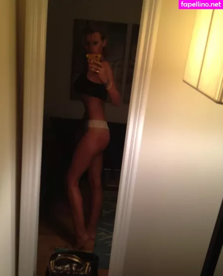 Aly Michalka OnlyFans Thumbnail #RGkZK9o0pP