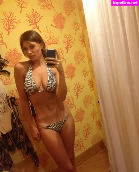 Aly Michalka OnlyFans Thumbnail #cDCfJqm7jv