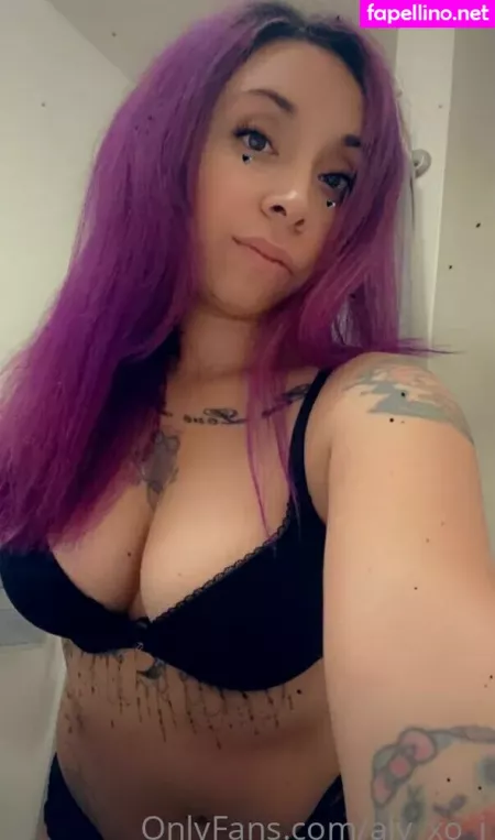 Aly Xo I OnlyFans Thumbnail #mInbZfiWJj