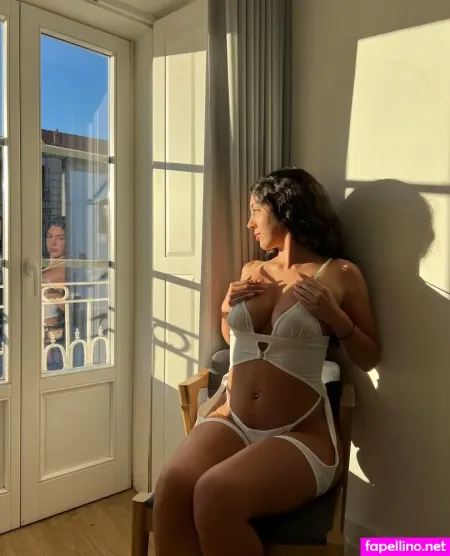 Alya Ferrari OnlyFans Thumbnail #e69EnICf7A