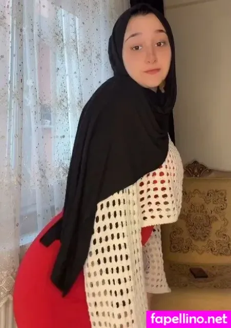 Alyaanurx OnlyFans Thumbnail #3U3hNbo04G