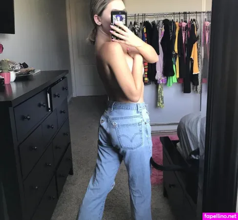 Alyabbott OnlyFans Thumbnail #DD2SXcDZ2b
