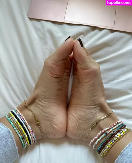 Alyagoddess OnlyFans Thumbnail #0kLH5VyyqD