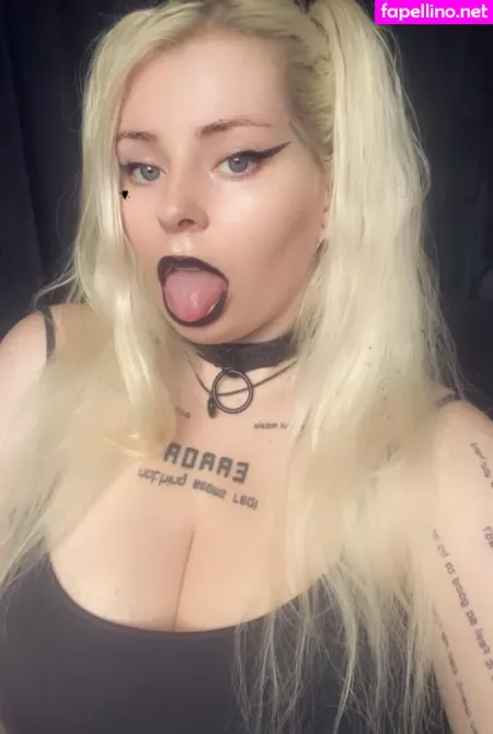 Alyatrosk OnlyFans Thumbnail #6jDdBmKGZx