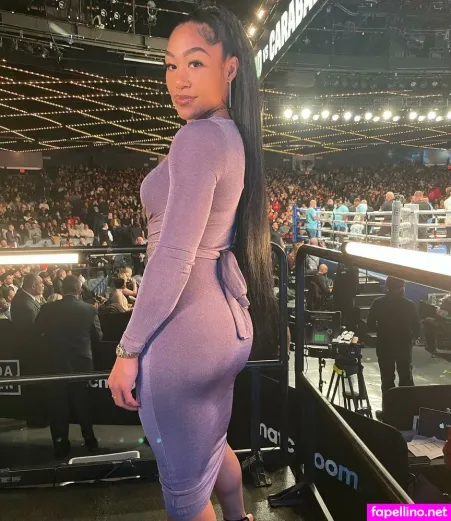 Alycia Baumgardner OnlyFans Thumbnail #NXdhTyK1L0