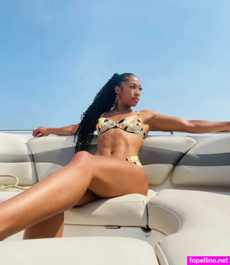 Alycia Baumgardner OnlyFans Thumbnail #WrqZ0W9hwm