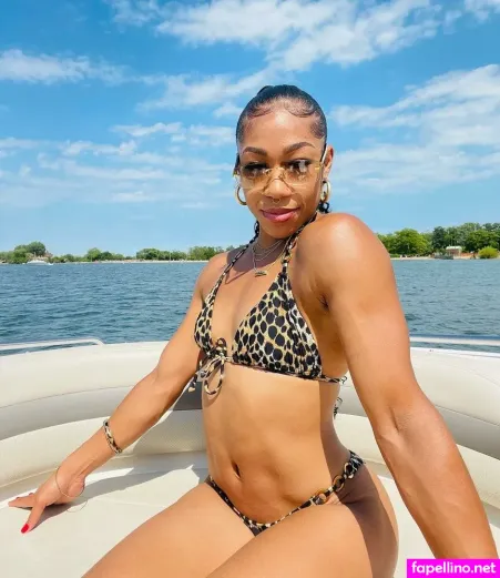 Alycia Baumgardner OnlyFans Thumbnail #tJ1EPEONCp