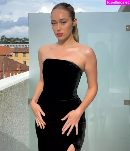 Alycia Debnam Carey OnlyFans Thumbnail #SAQHOYclY3