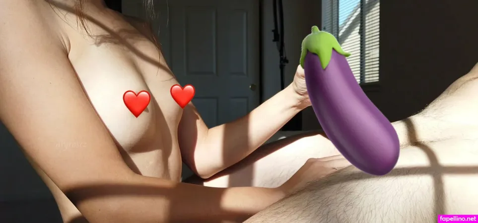 Alyrosezfree OnlyFans Thumbnail #glvJtMhj33