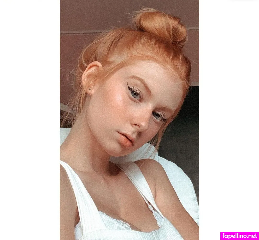 allyhbnr Nude Leaked OnlyFans Photo #PhQ1ZCG7Mt