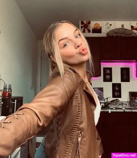 Alysia Kelley OnlyFans Thumbnail #0FRnNMp7pM