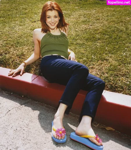 Alyson Hannigan OnlyFans Thumbnail #4WcML0XDlj