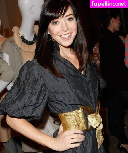 Alyson Hannigan OnlyFans Thumbnail #CxDUUF2IWo