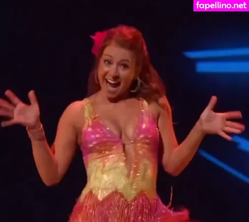 Alyson Hannigan OnlyFans Thumbnail #HgOn8Zib1q