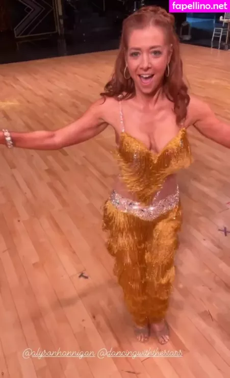 Alyson Hannigan OnlyFans Thumbnail #P4j5NTPb4b