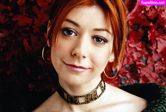 Alyson Hannigan OnlyFans Thumbnail #upYFza7PZY