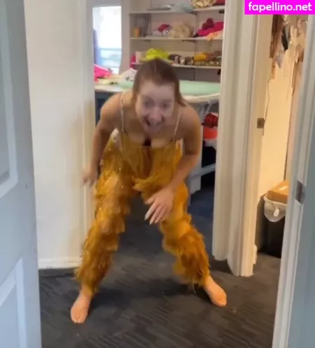 Alyson Hannigan OnlyFans Thumbnail #wsOwOHT0oq