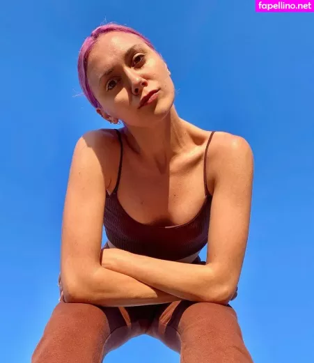 Alyson Stoner OnlyFans Thumbnail #02yIOC21yB