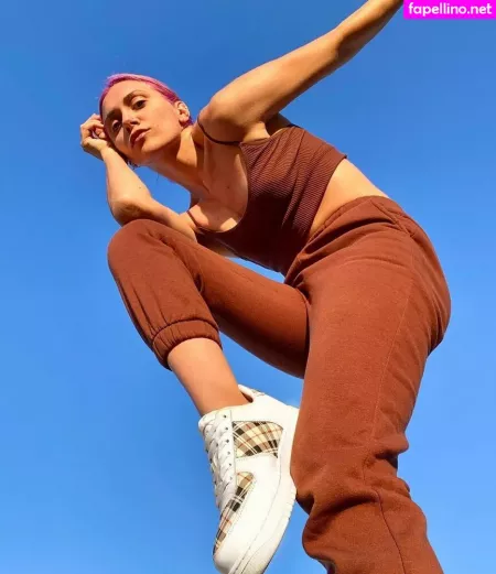 Alyson Stoner OnlyFans Thumbnail #N0smA7B55U