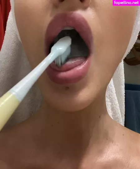 Alyssa Barbara OnlyFans Thumbnail #K6yMCqSLvX