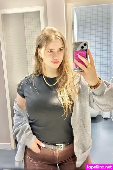 Alyssa Baum OnlyFans Thumbnail #zkNu8bDFrq