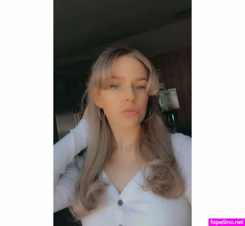 Alyssa Bryanne OnlyFans Thumbnail #LZrqOrAJ2X