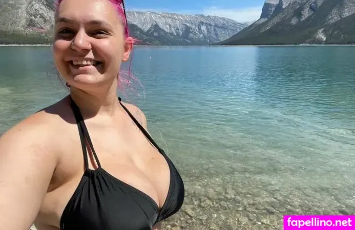 Alyssa Carter OnlyFans Thumbnail #NoQtbFKnkB