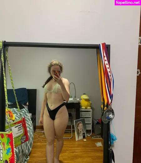 Alyssa Cleversey OnlyFans Thumbnail #UZq0r8Jvo0